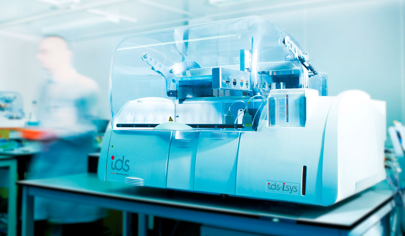 FDA CLEARANCE OF AUTOMATED 1,25-DIHYDROXY VITAMIN D ASSAY